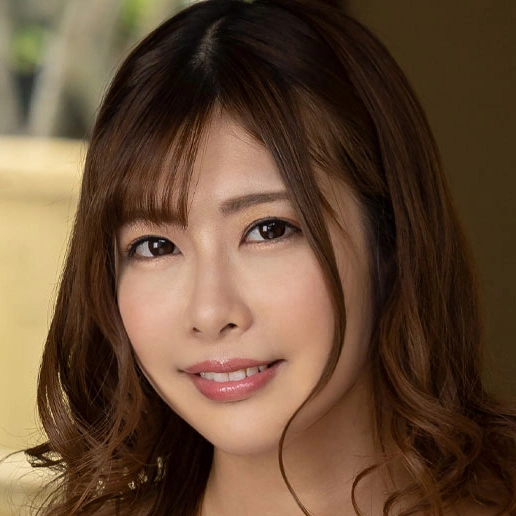 Ayumi Natsukawa