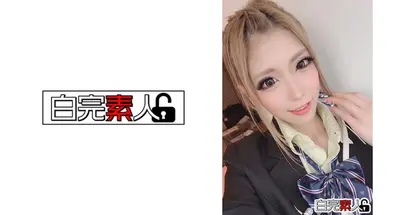 很痛，我哭了……！一个紧绷的女孩，带着可爱的笑容