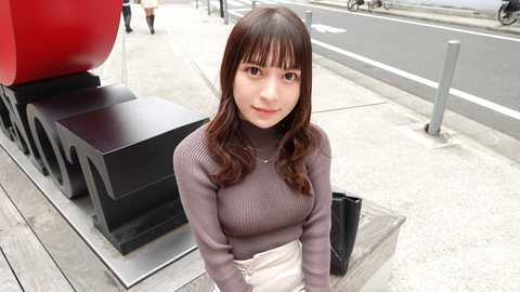 A cute mixed-race girl with big eyes is here! While working as a lecturer at a cram school, he led a depressing life and relied on masturbation to relieve his stress every day. The accumulated sexual desire reaches its climax during the released sex! 【First time shooting】Applying for AV online → Experience AV shooting 2341