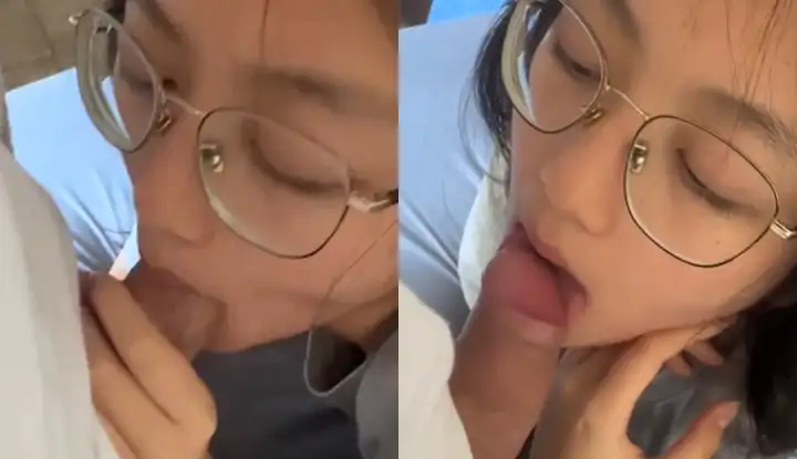 Cute girl with glasses gently licks the stick ~ cums directly on her face and helps her girlfriend apply facial mask