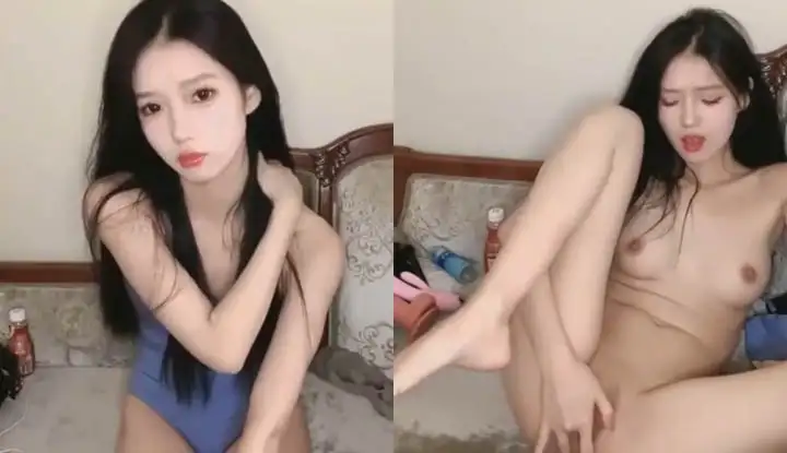 The girl from Shikushui transforms into a seductive girl with glasses and masturbates seductively