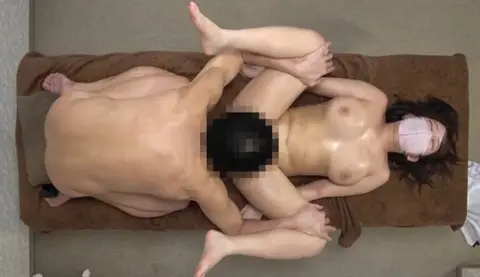 [FC2] Big tits sister visits massage parlor, giving her free massage treatment to relax her pussy (FC2-PPV-4508641)