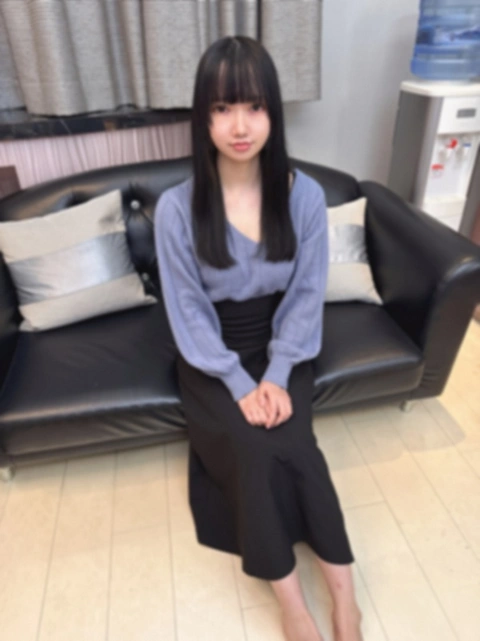 FC2-PPV-4662625 Black-haired E-cup beauty with sensitive body - Careful passionate encounter