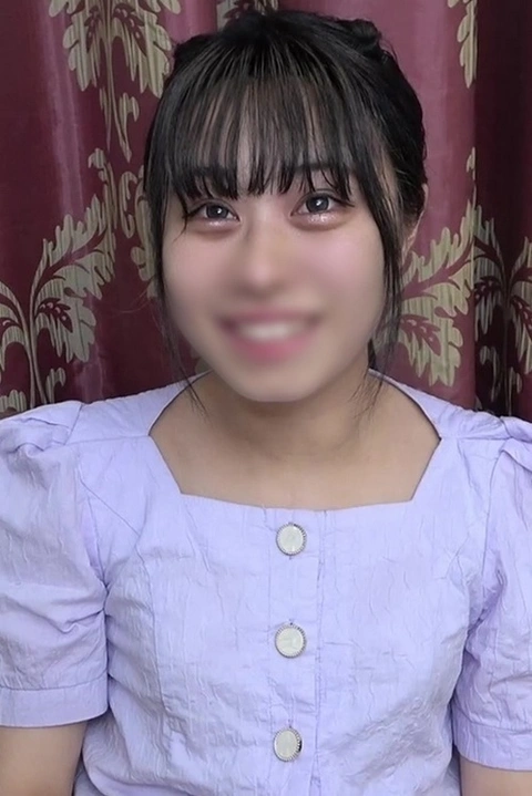 FC2-PPV-4661662 Shiori-chan, with a bright and innocent angelic cute smile, is drowned in a first-class K party